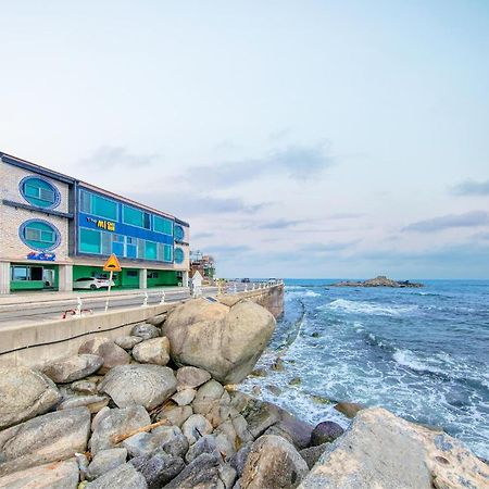 Gangneung The Ciel Spa Pension Exterior foto